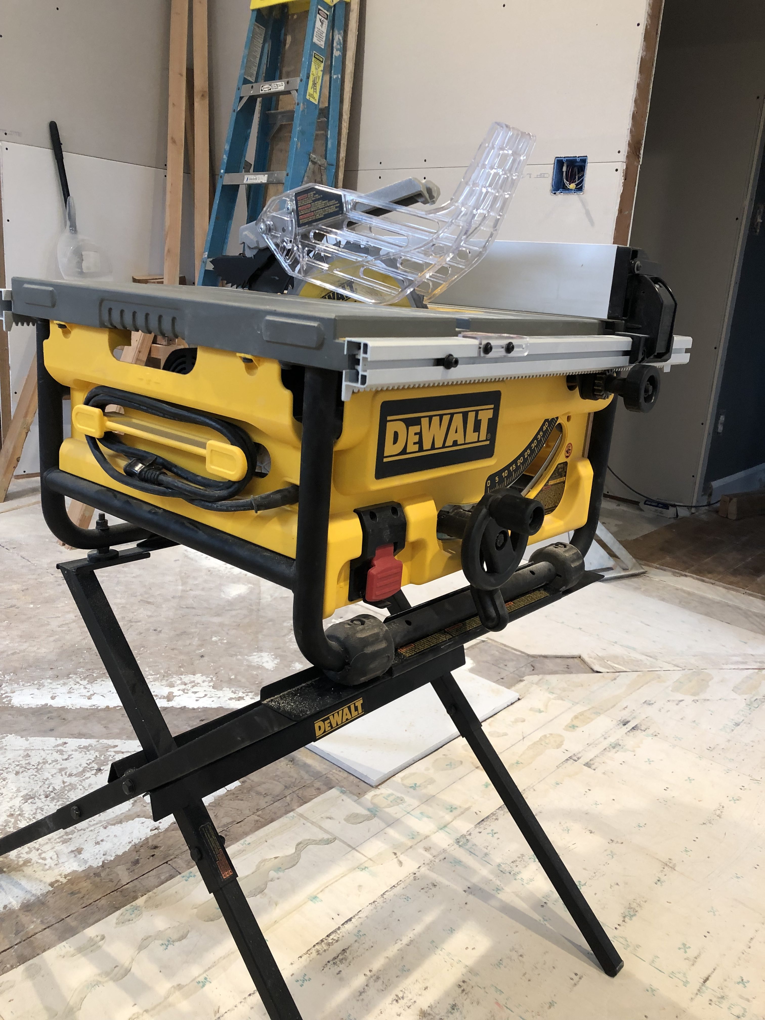 Dewalt Compact JobSite Table Saw Review The Tool Pig