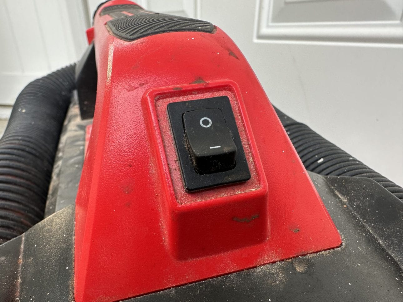 Craftsman CMCV002 Cordless Shop Vac Review - The Tool Space