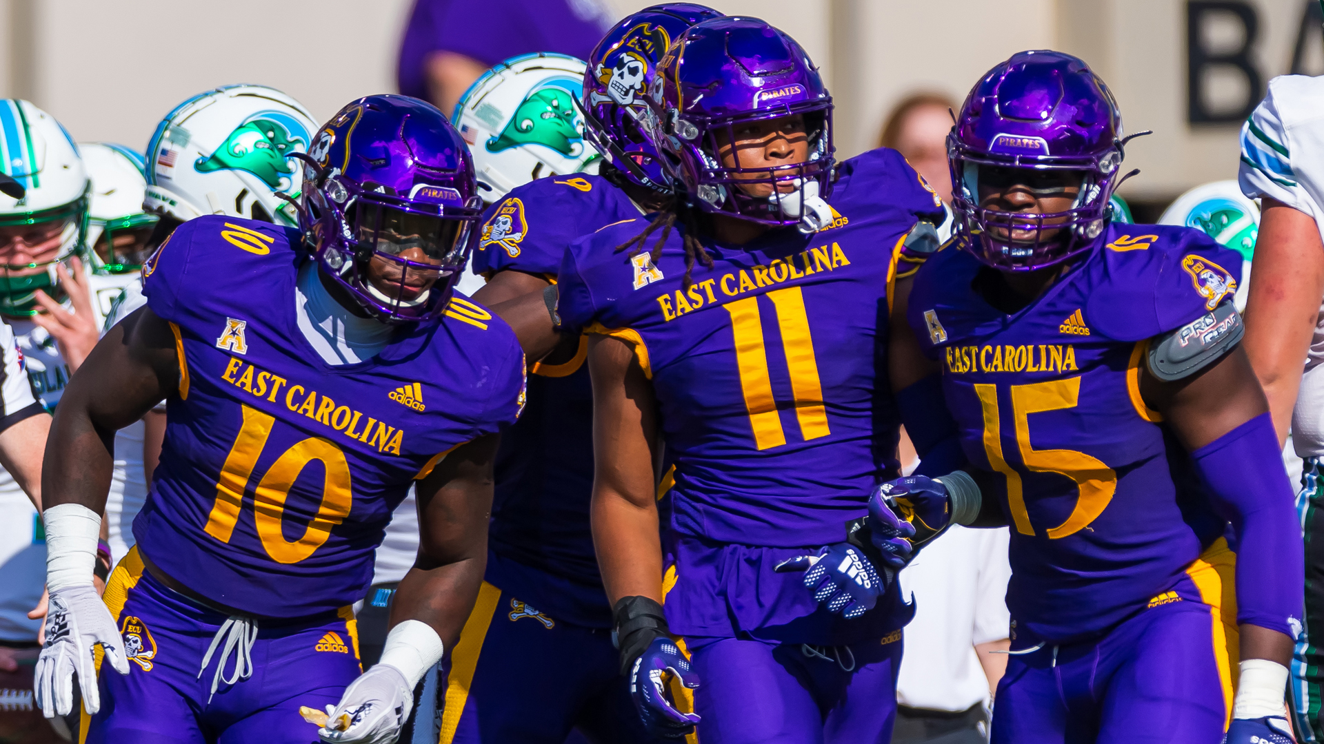 25 Of The Best College Football Uniforms Of 2021 The Touchdown