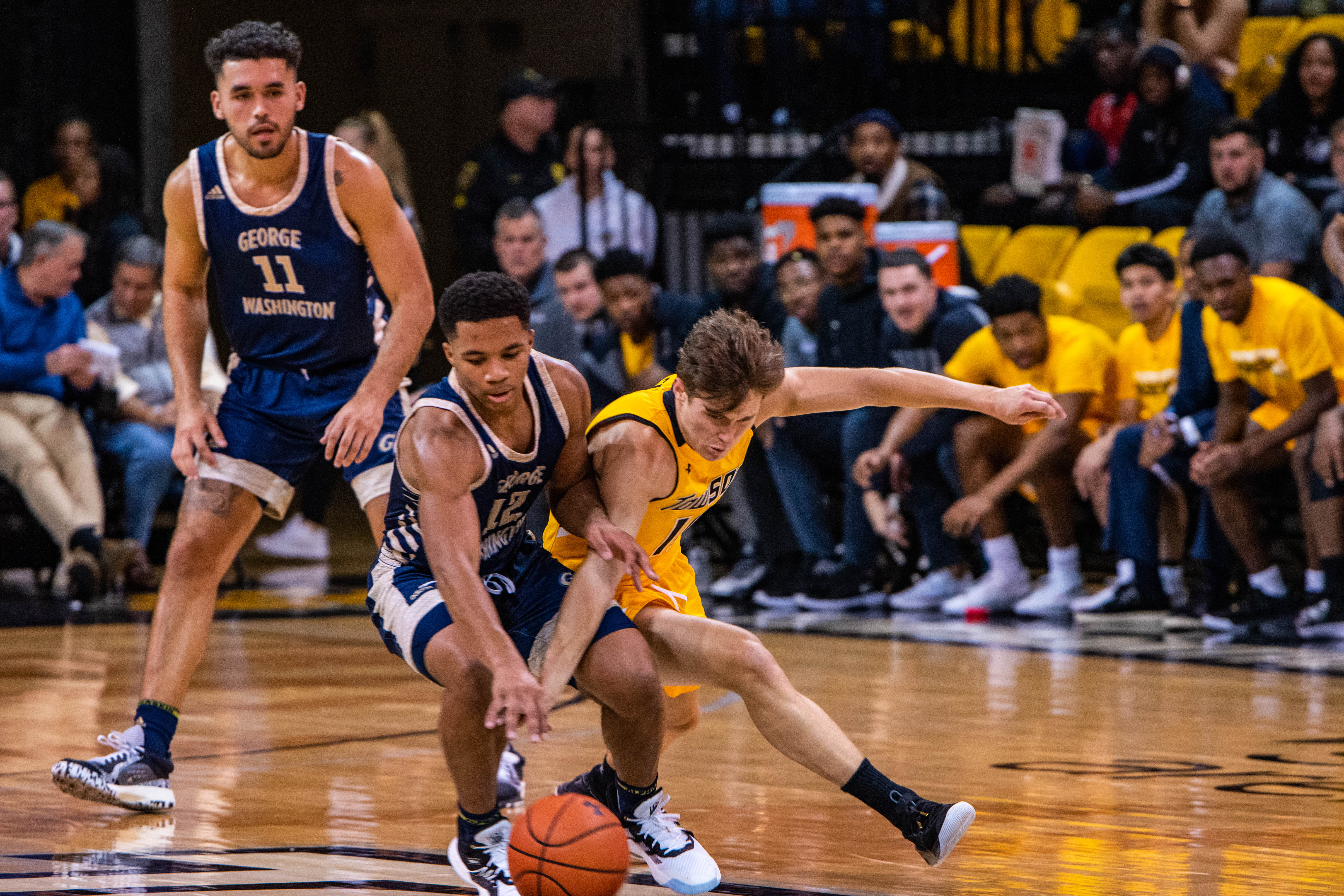 Tigers split games at DC Holiday Hoops Fest The Towerlight