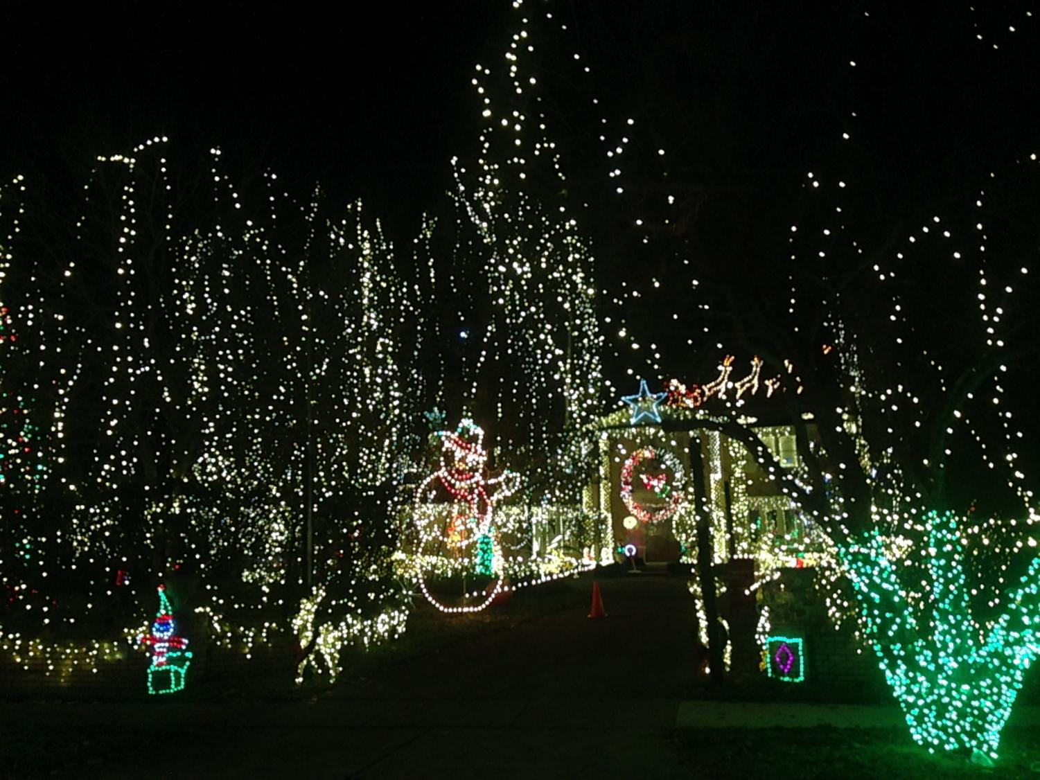 Best places to see holiday lights The Tower Pulse