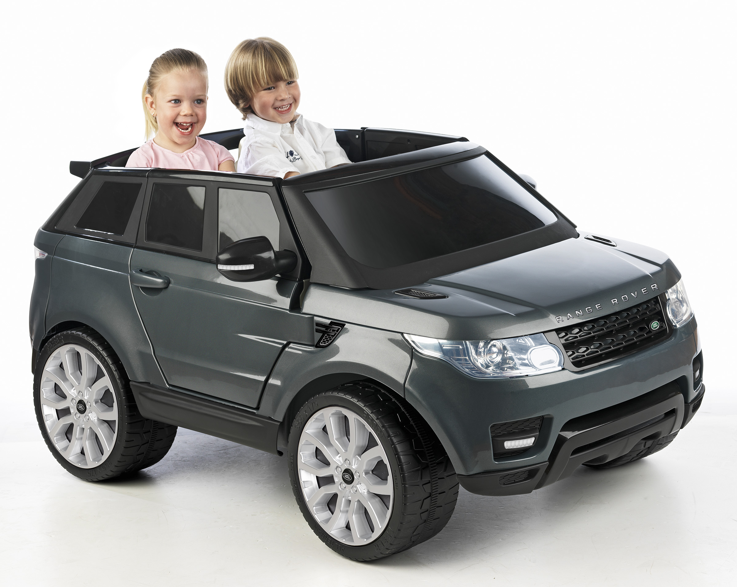 Famosa Releases New Range Rover RideOn The Toy Insider