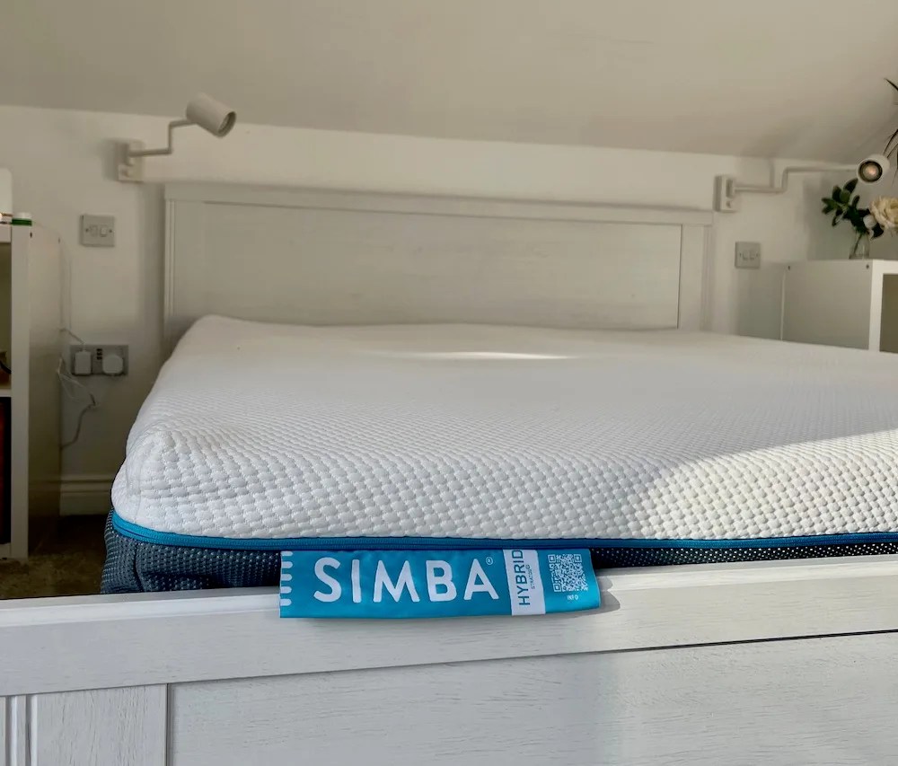 Simba Hybrid Mattress Review + My relaxing jungle bedrooom The Travel