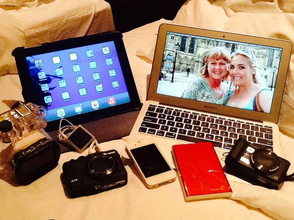Travelling with Gadgets! Kelissa Brockett