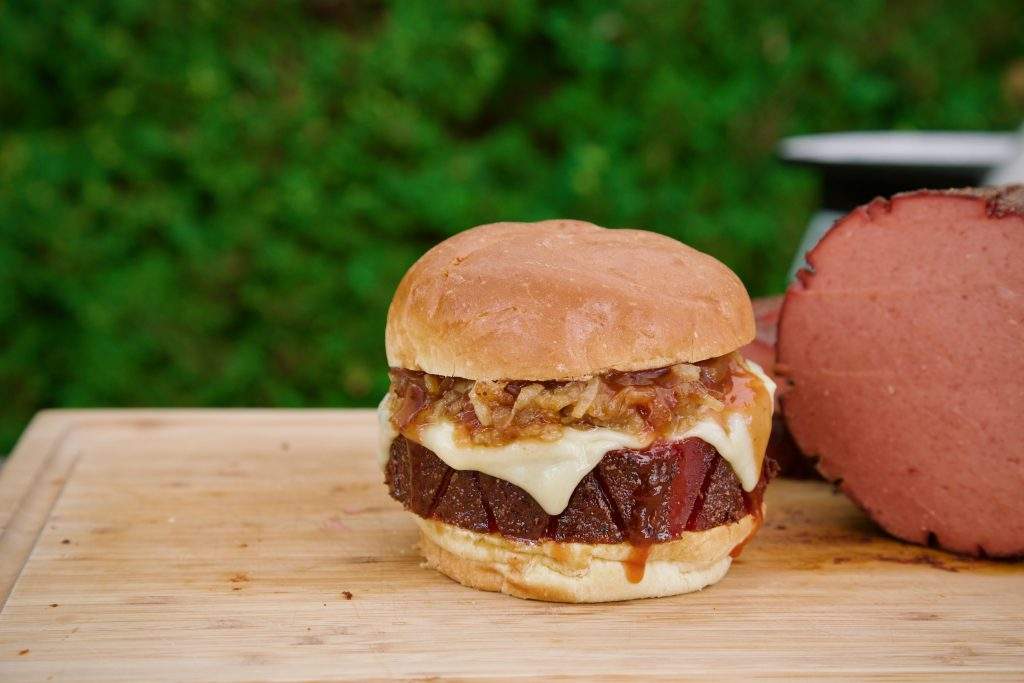 DELICIOUS SMOKED BOLOGNA SANDWICH The Trellis