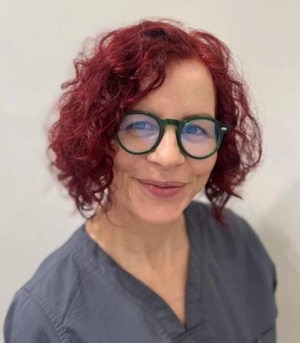 Dr Lisa Dinley The Tweakments Guide