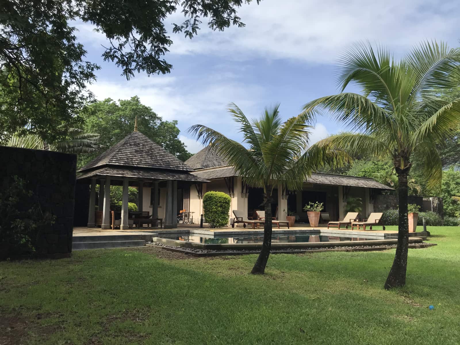 House Sitting The Unconventional Family