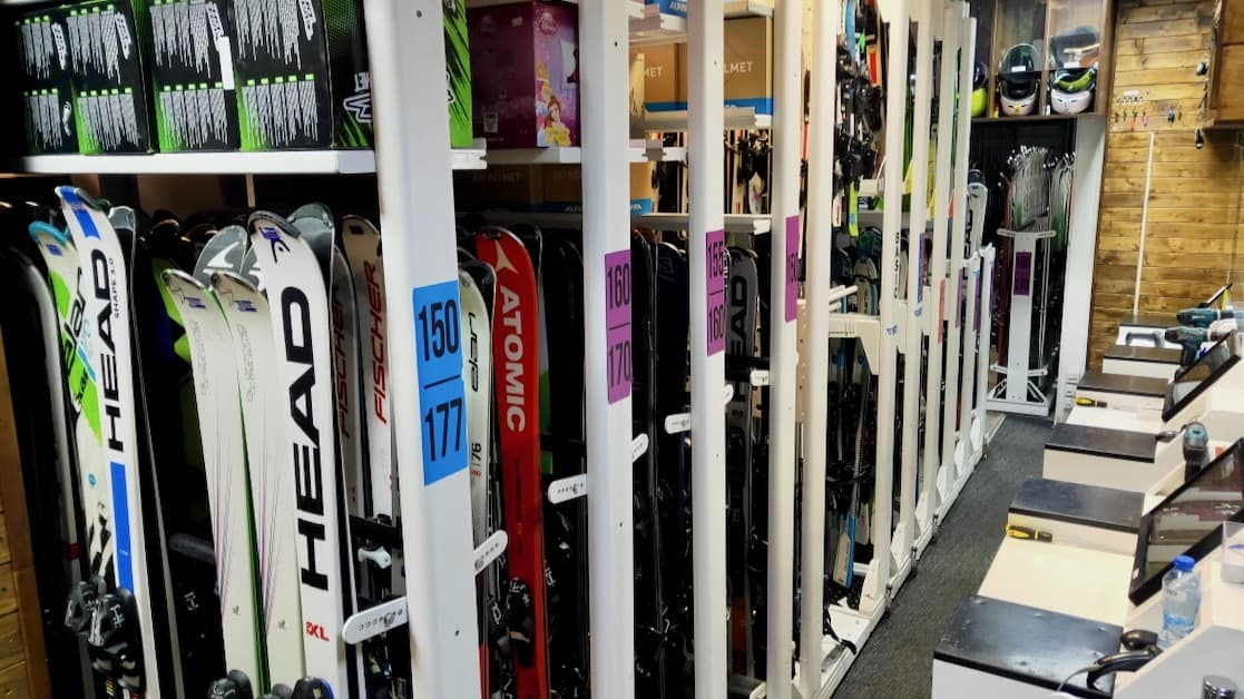 Bansko Ski Rental Review The Best Snowboard and Ski Hire in Bansko