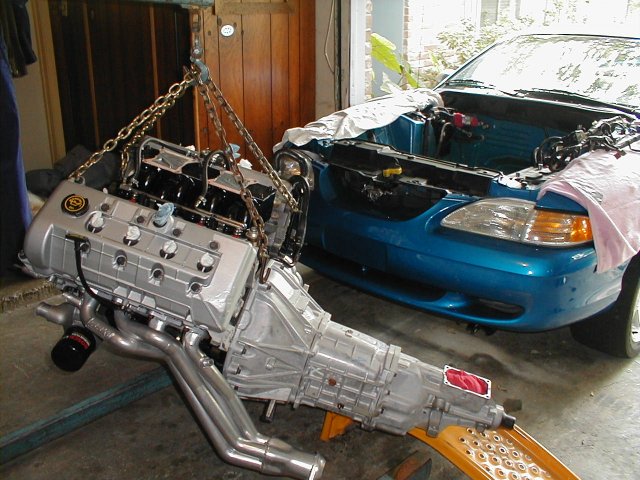 DOHC 5.4 Buildup Page - Engine Install