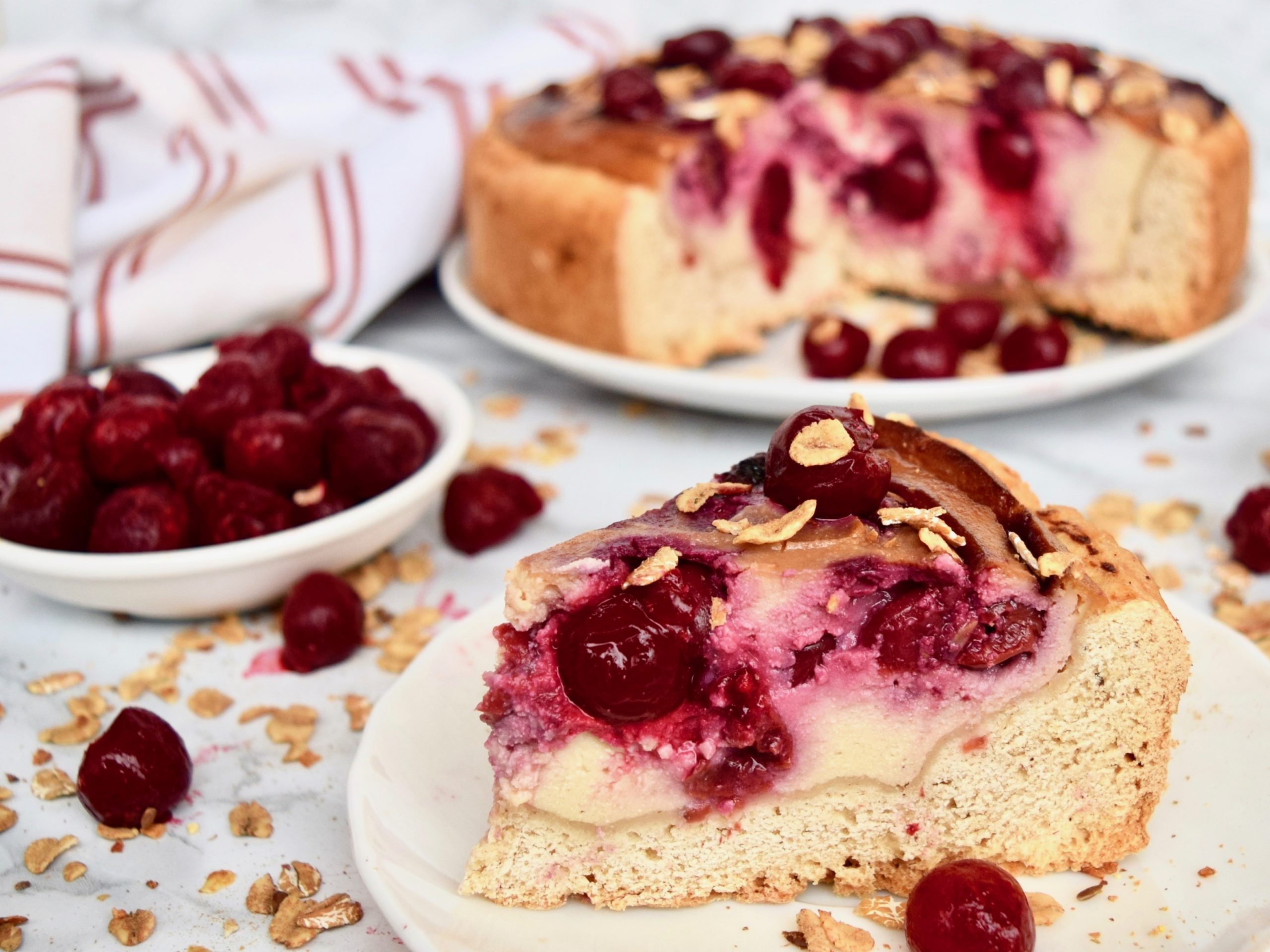 Vegan cherry cheesecake