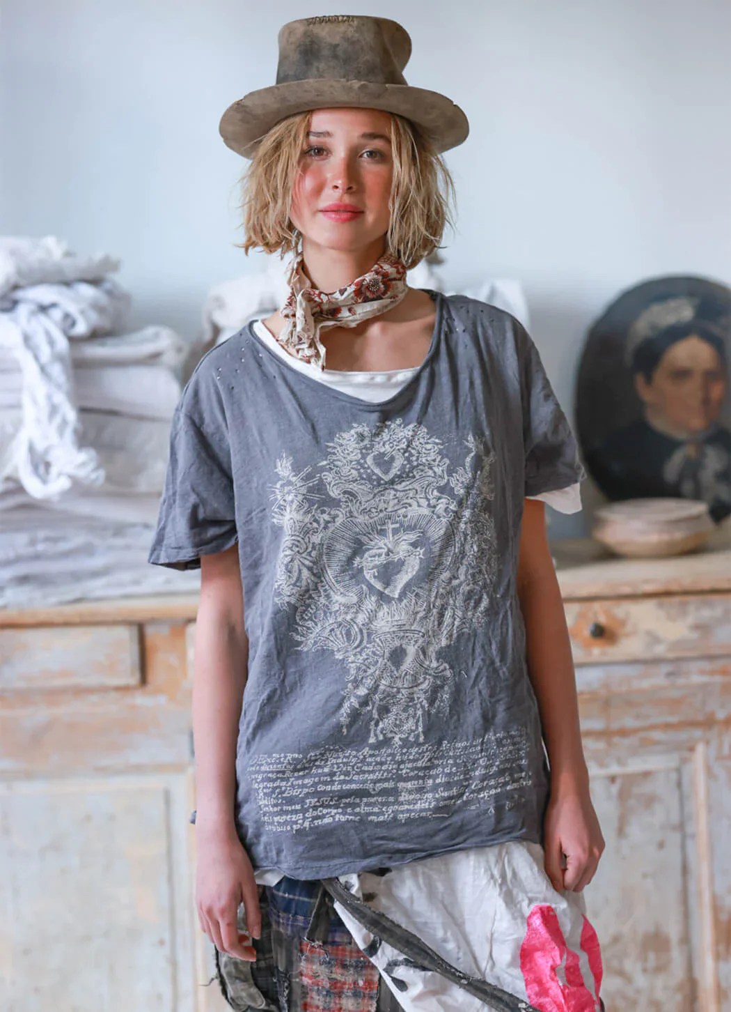 Transcendent Love T in Ozzy by Magnolia Pearl The Vintage Garden