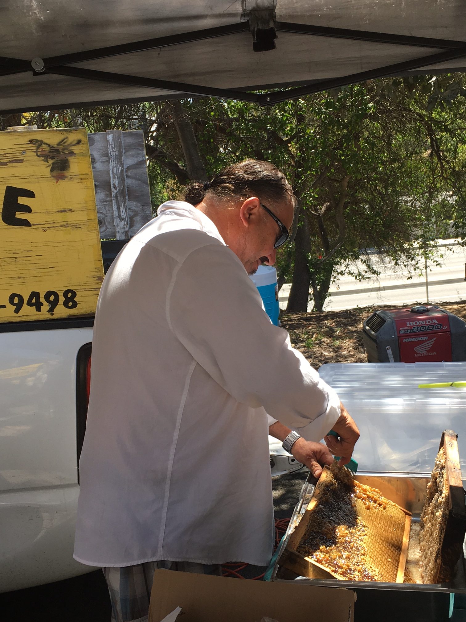 Max's Honey House Comes To The Vista Farmer's Market The Vista Press