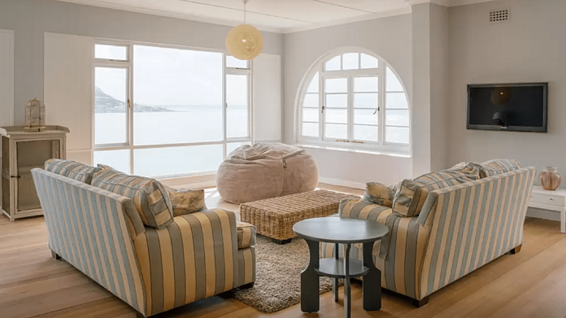 Stunning South African Airbnb Beachfront Rentals The Voix