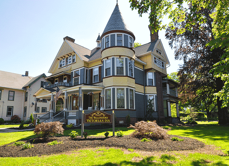 The Wallingford Victorian Inn, CT Bed & Breakfast