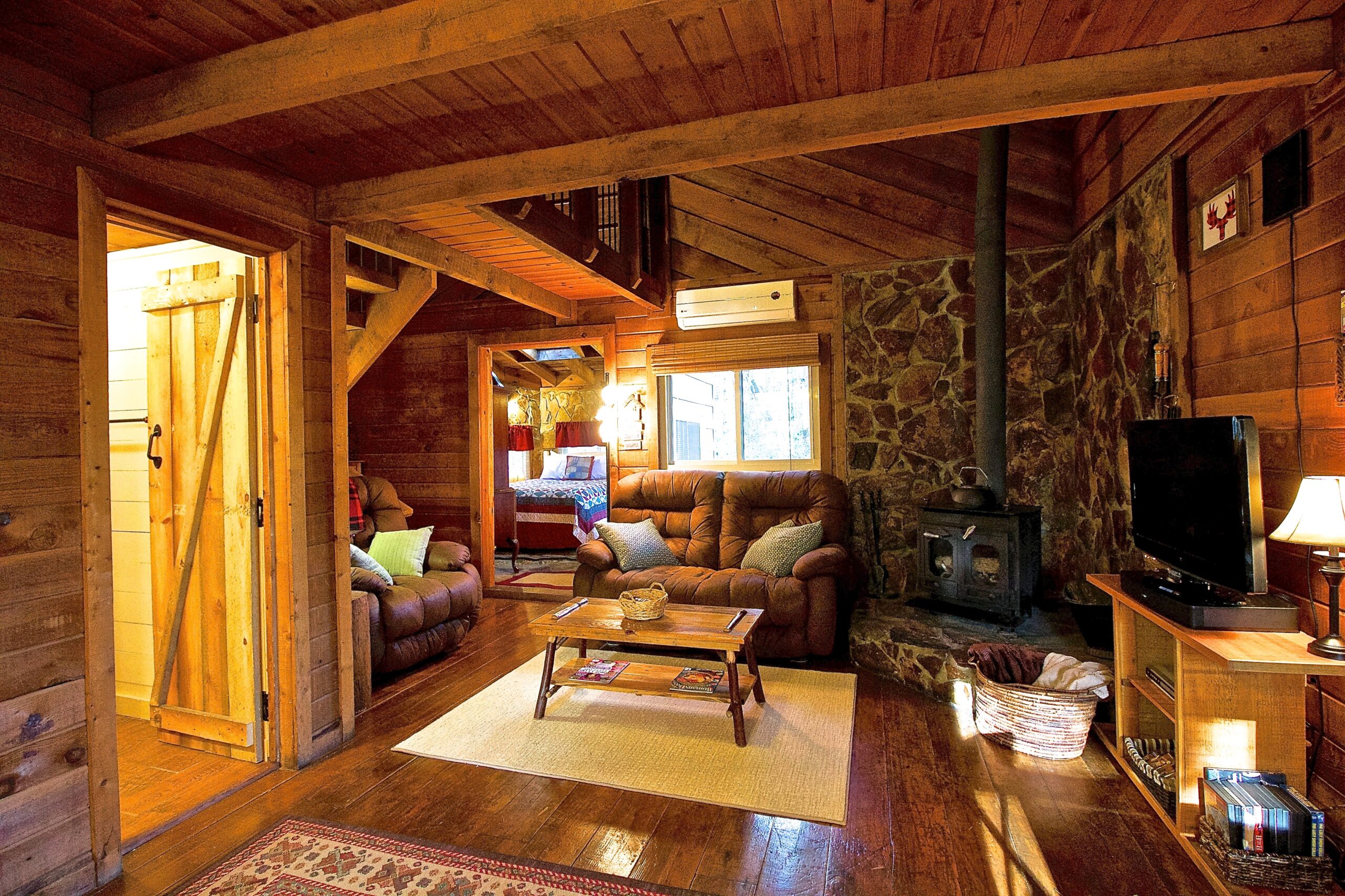 10 Things Learned From Living at a Small Cabin in the Woods | The