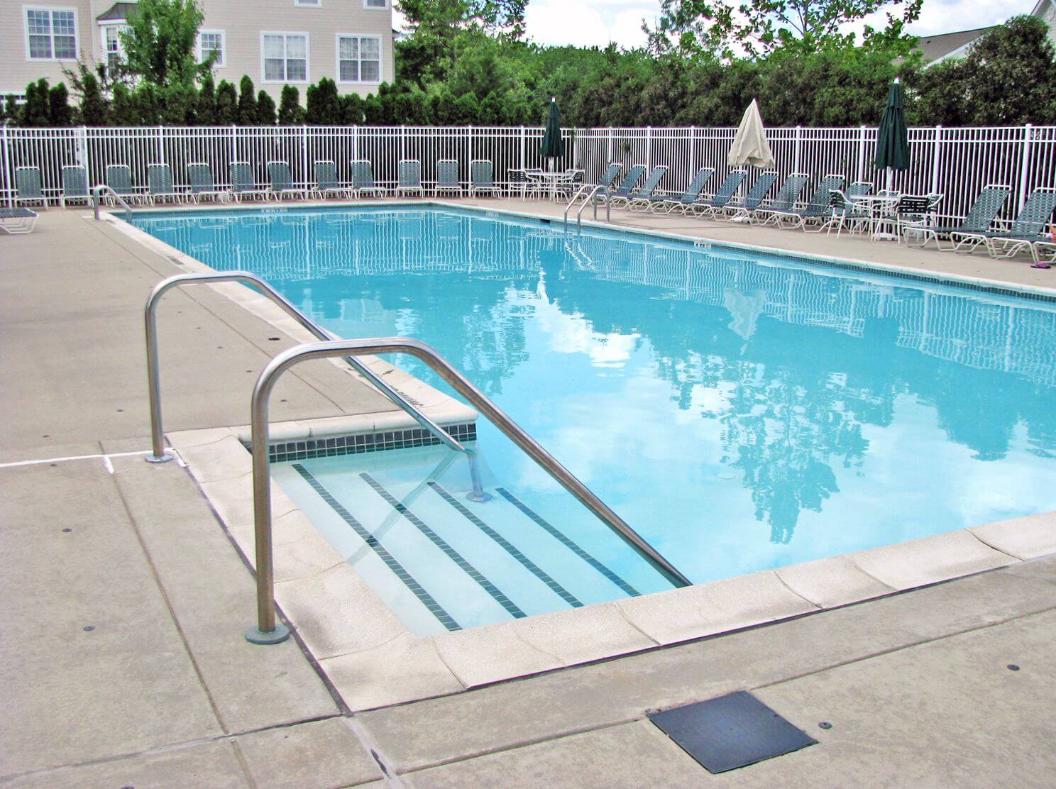 Warren Heights Gallery