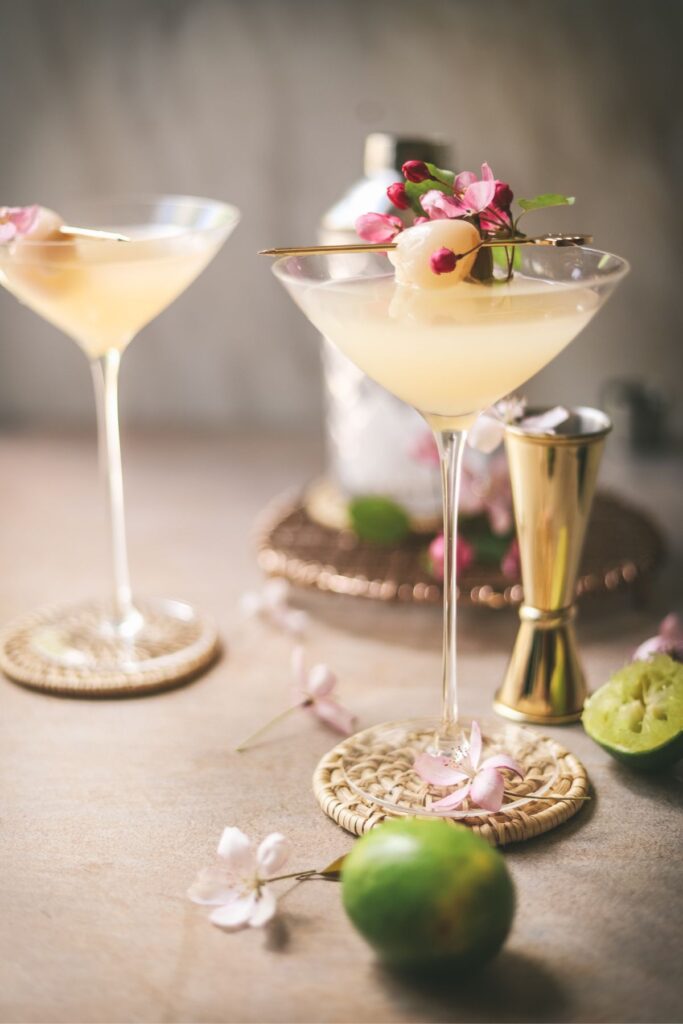 12 Absolute Best (And Tastiest) Cocktails For Every Wedding Celebration