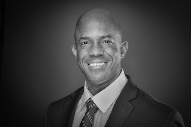 Veteran alumnus uses political science background for better