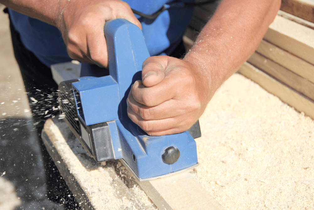 How To Use An Electric Planer On A Tabletop The Whittling Guide