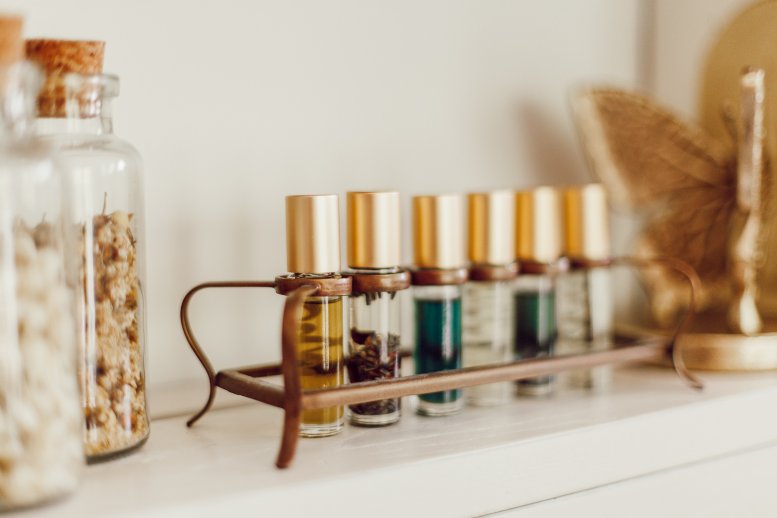 Making DIY Essential Oil Rollers Casey Wiegand of The Wiegands