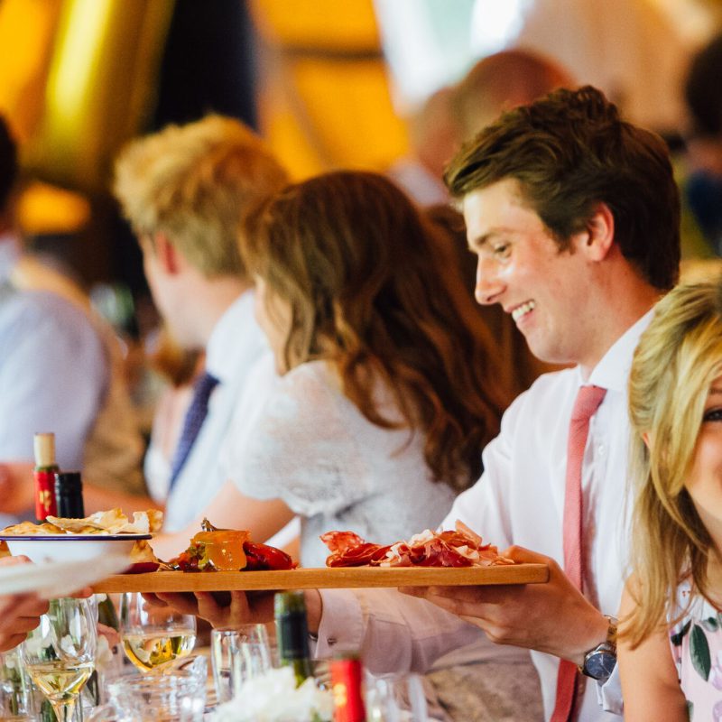 How to Choose Your Perfect Wedding Caterer