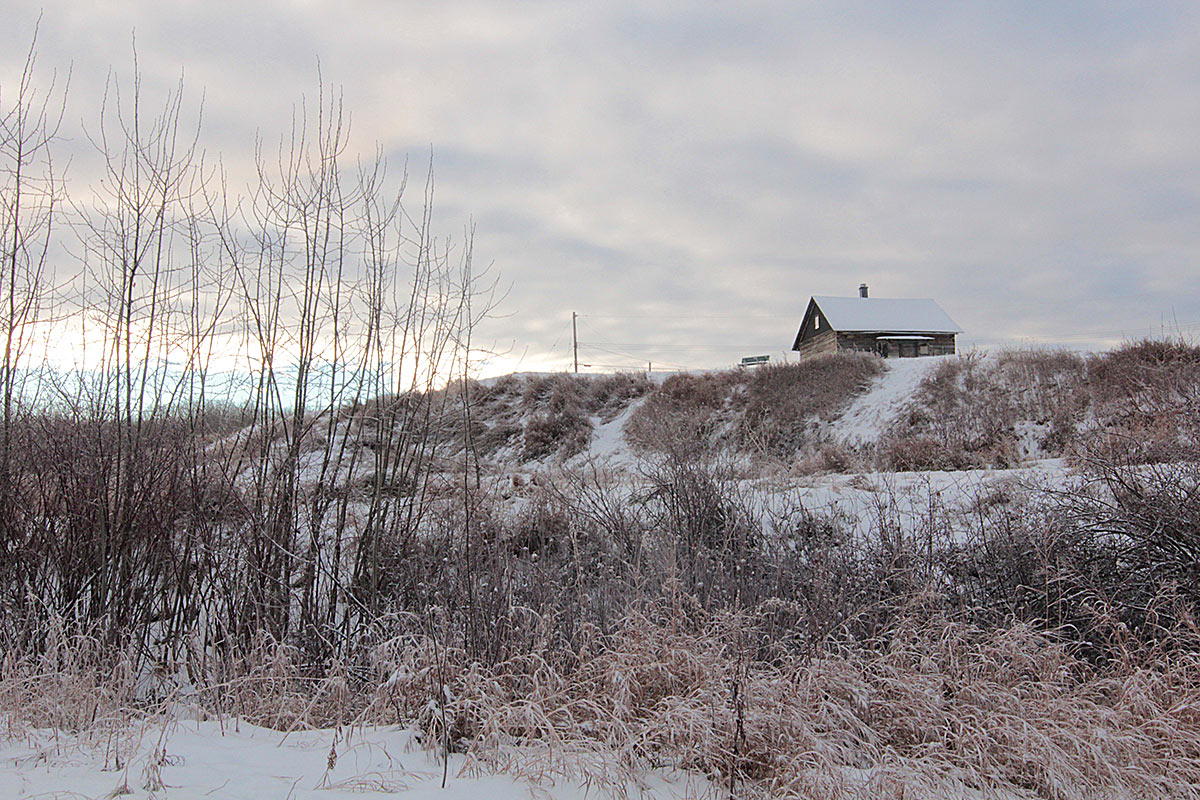 Fort Simpson NWT & areaStay at Janor guest house or The Willows Inn