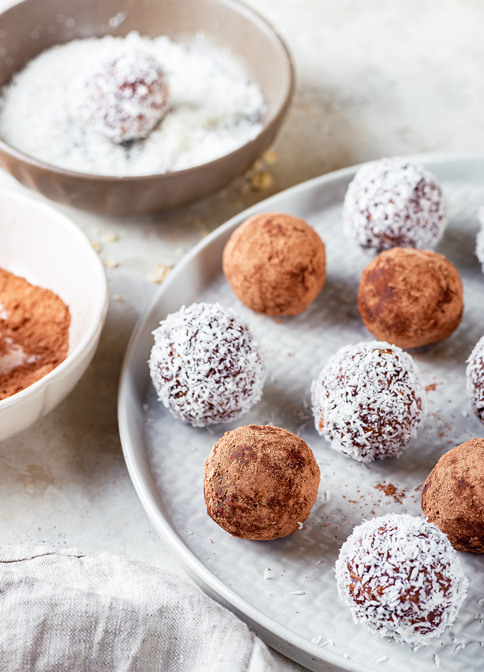 Swedish Chocolate Oatmeal balls