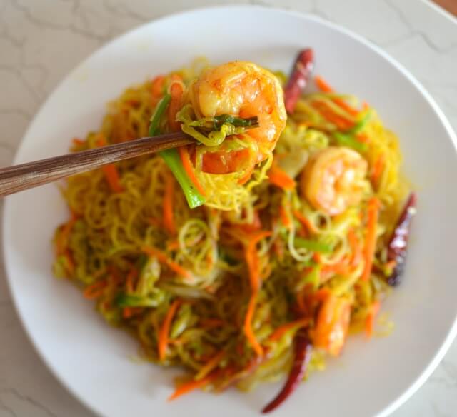 Singapore Noodles (Singapore Mei Fun) The Woks of Life