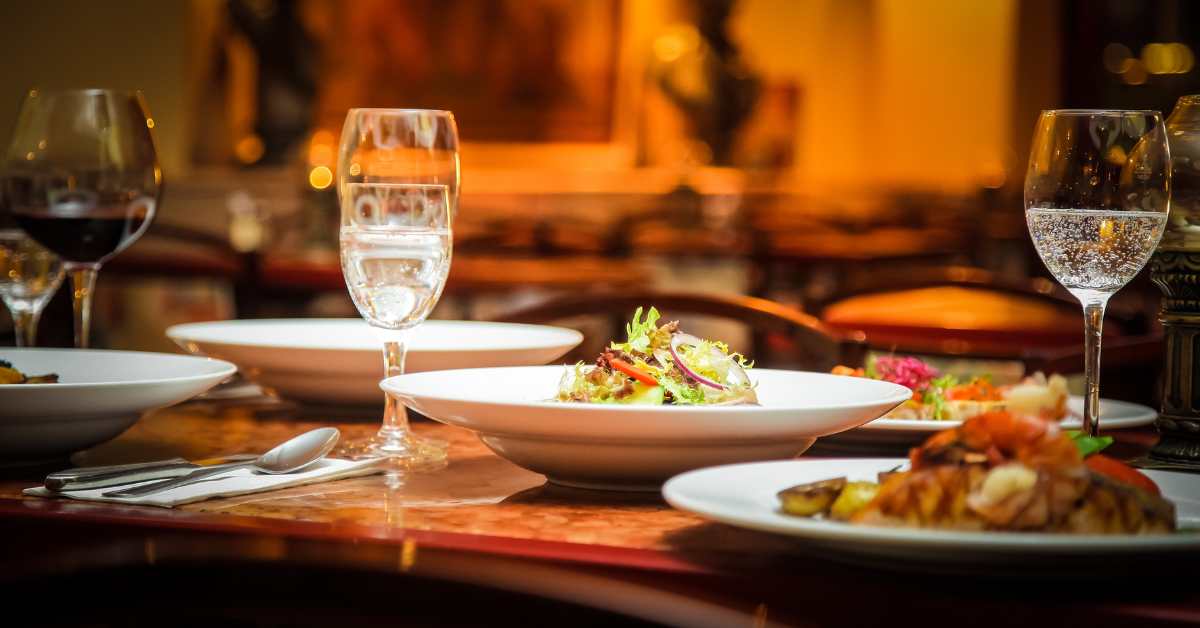 Restaurant Origin of Word Etymology, Origin and Meaning