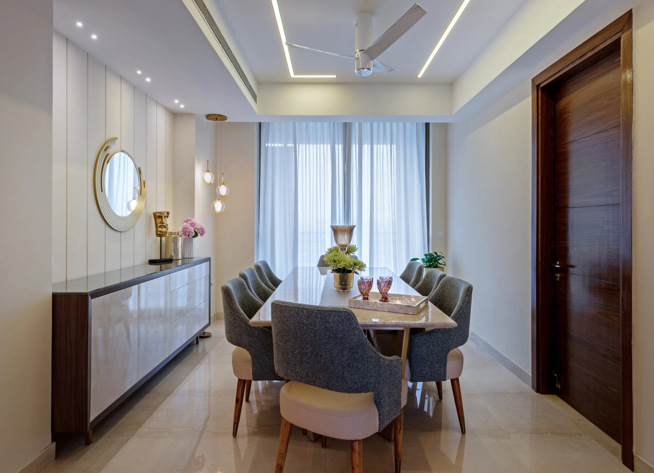 7 Benefits of Working with a Professional Interior Designer at an