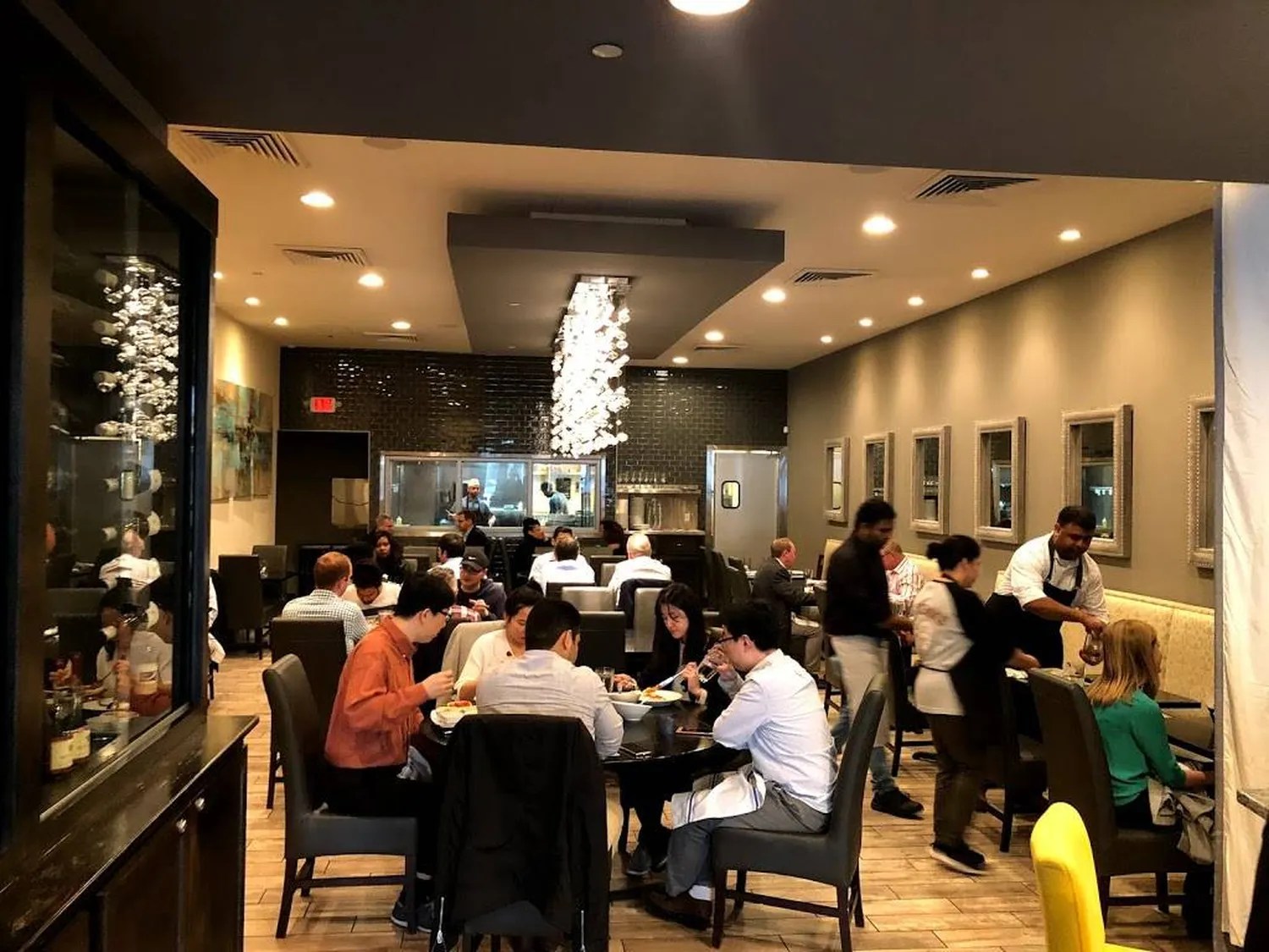 Reservation at TABLA restaurant Atlanta KEYS