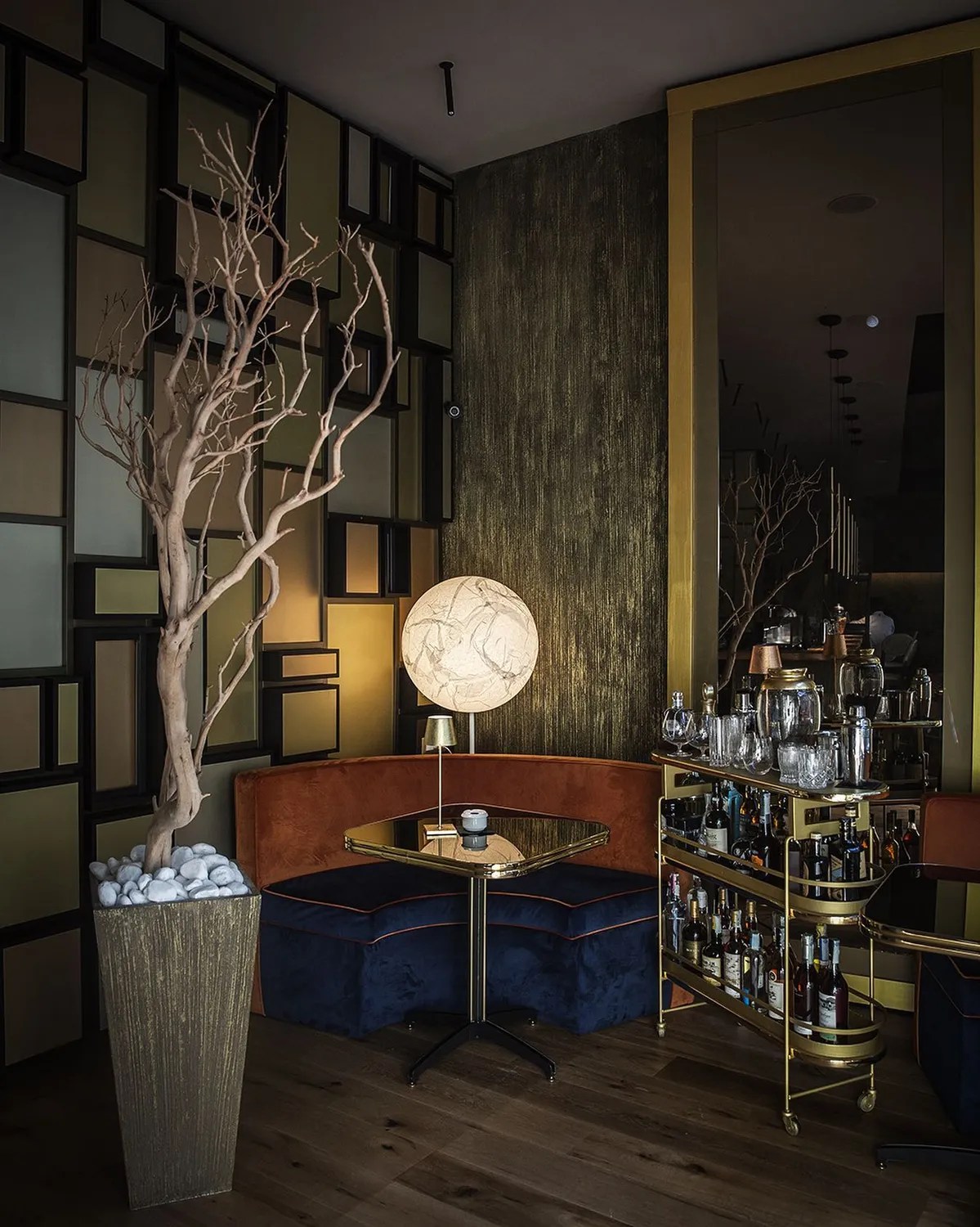 Reservation at COCO LOCO restaurant Naples KEYS