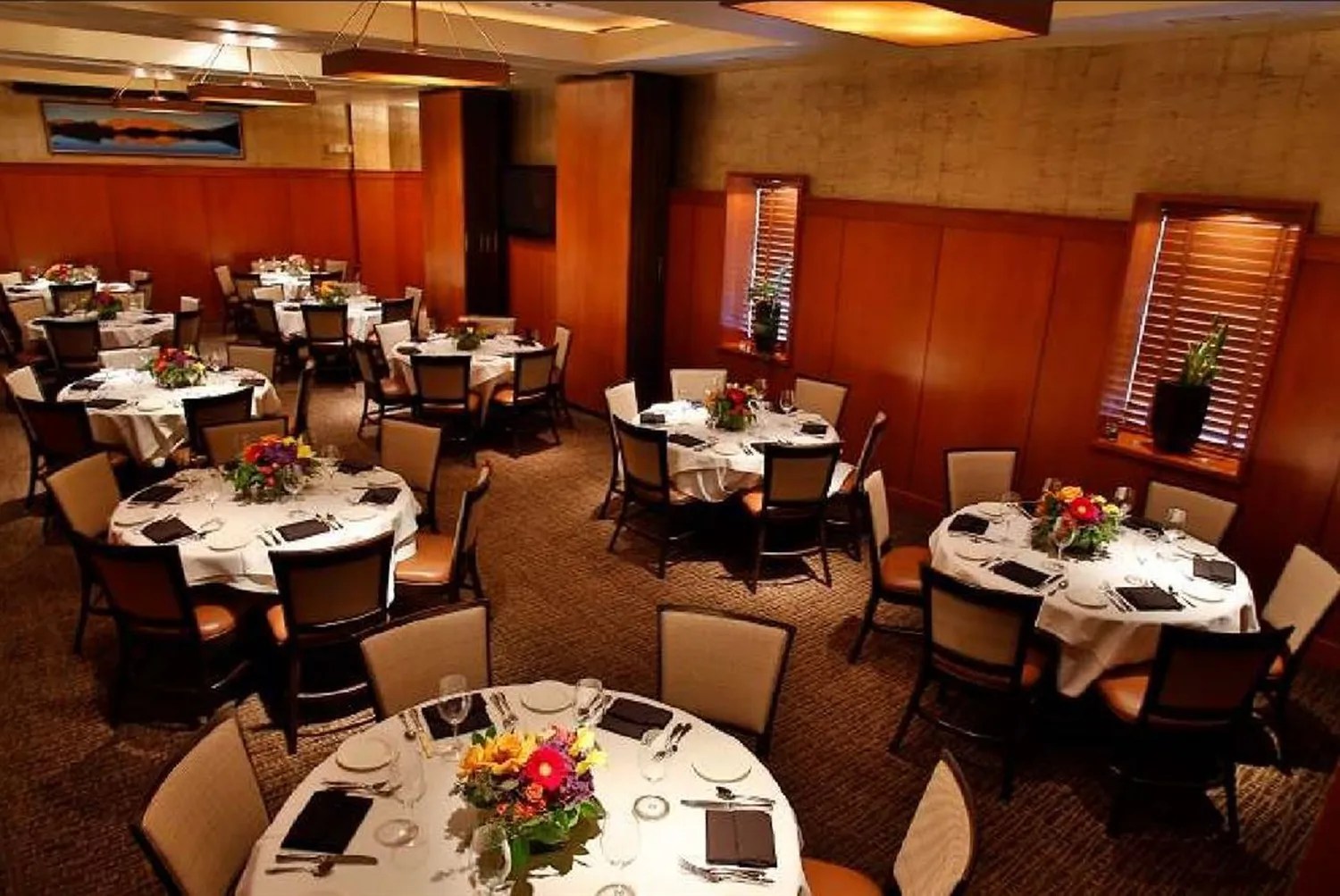 Reservation at ELWAY'S restaurant Detroit KEYS