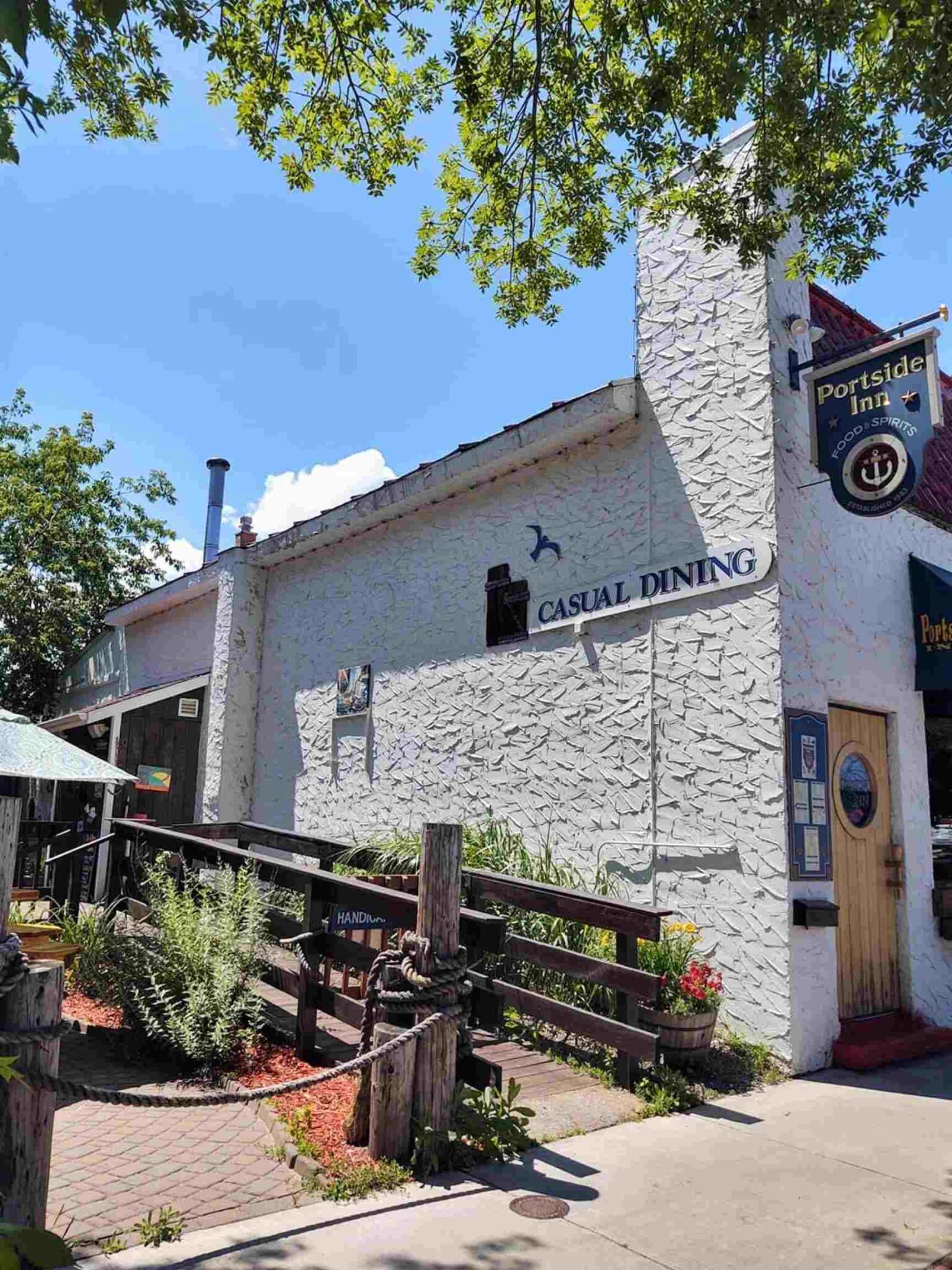 18 BEST Restaurants In Marquette, MI You Need To Try!