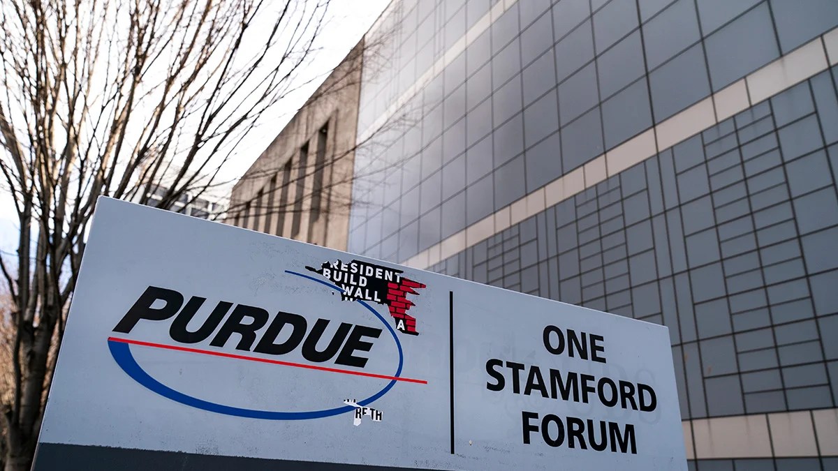 Sackler Family Wins Immunity as Judge Approves 4.5 Billion Settlement on Purdue Pharma Opioid