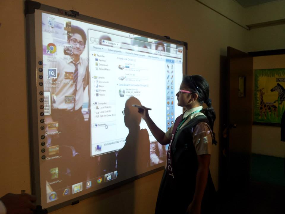 Interactive Smart Board / Interactive Whiteboard Price in Pakistan