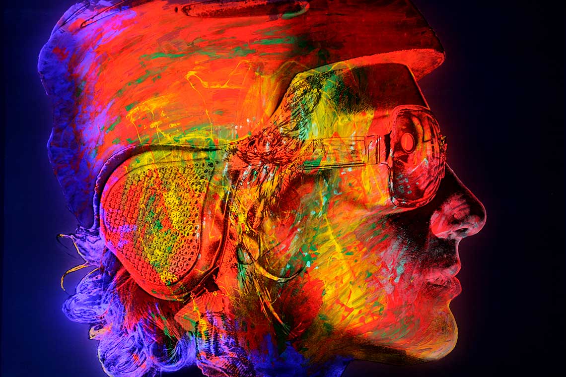 When The Lights Go Out The World Of Ultraviolet Art The Yellow Sparrow