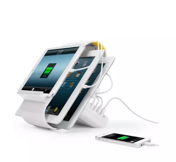 mobile device tech charging station