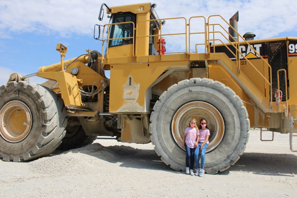 Trailblazing Babione Sisters Visit Delphi Quarry The Heritage Group