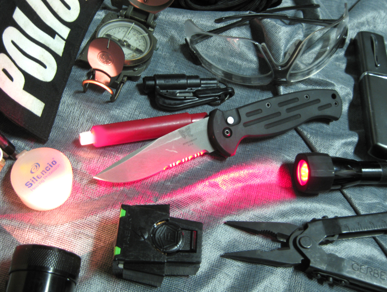 What Do You Carry In Your SWAT Gear?