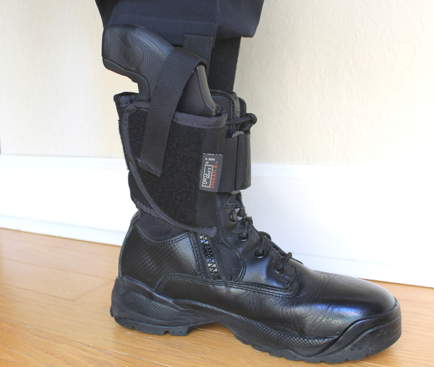 [Request] More pistol & mag holster options r/dayz