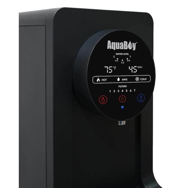 AquaBoy Makes Water From Air This Year's Best Gift Ideas