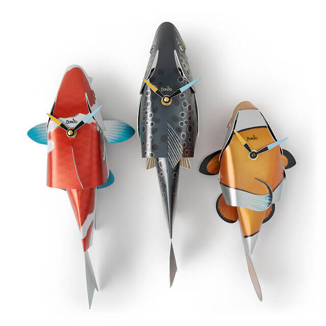Moving Fish Tail Clocks This Year's Best Gift Ideas