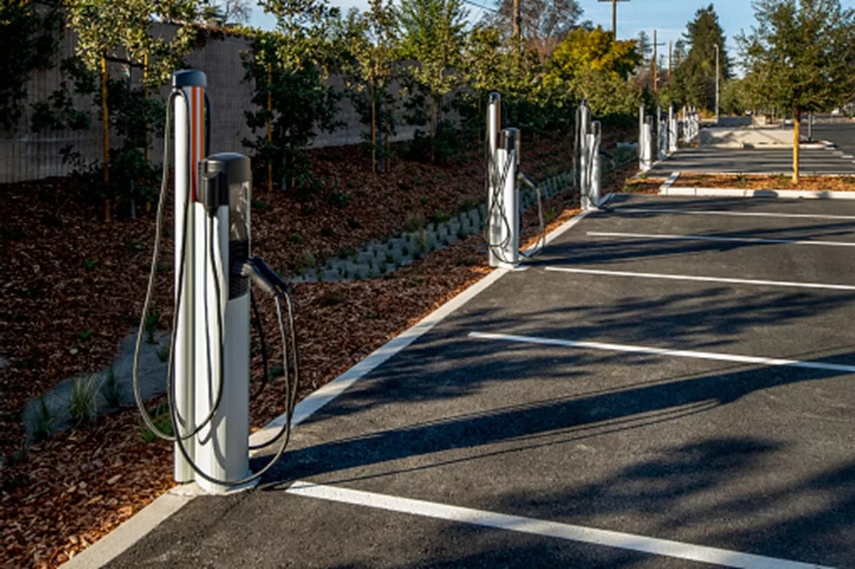 Charging Stations Thingsdata