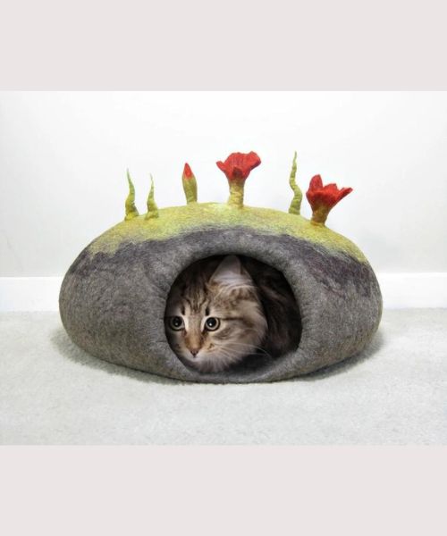 DIY Felted Cat Cave Bed Tutorial