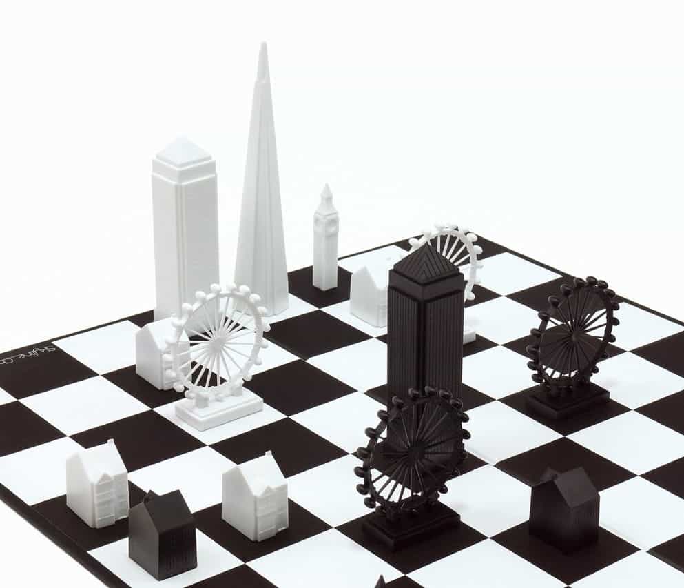 London Skyline Chess Set ThingsIDesire