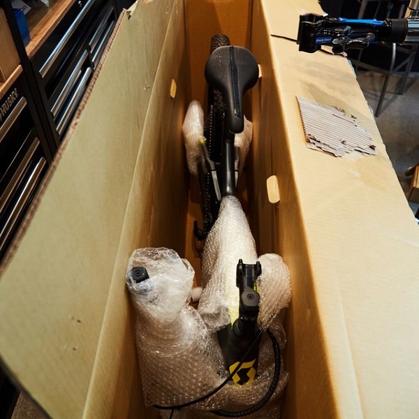 How to ship a bicycle? Think Different