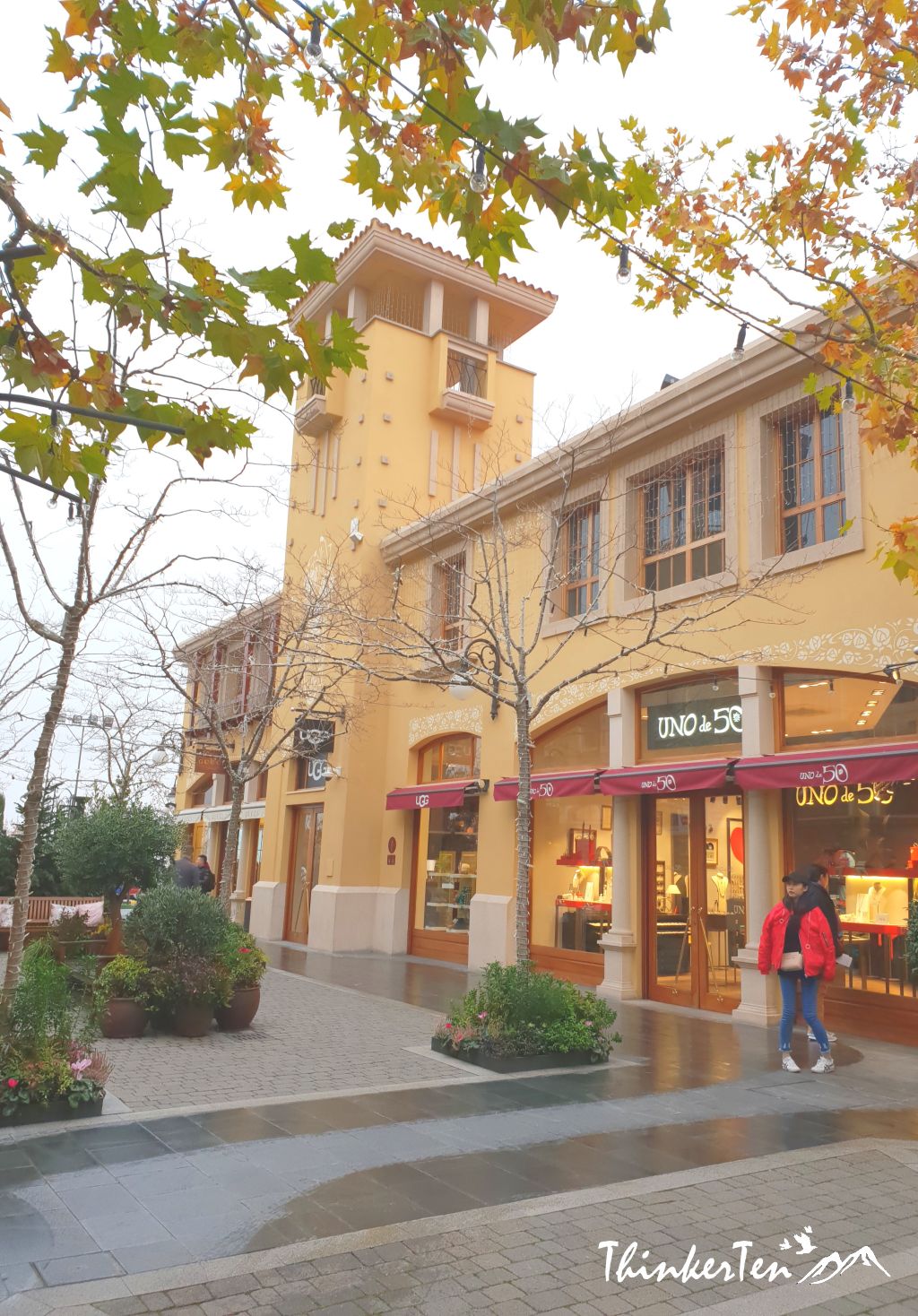 Designer Outlets at Las Rozas Village Madrid Review on Spainish