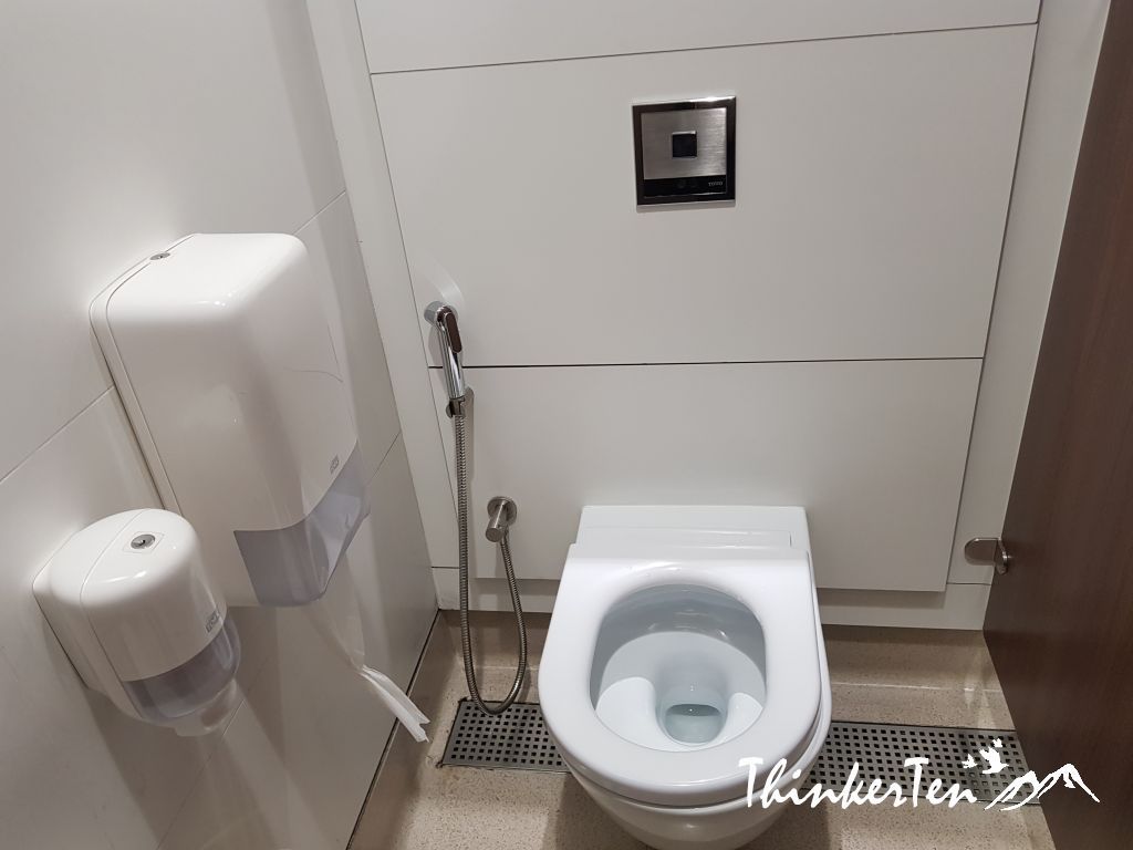 Dubai International Airport & Emirates Airline A380 Review