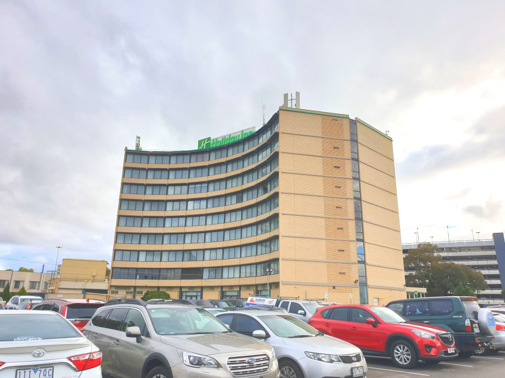 Holiday Inn Melbourne Airport Review